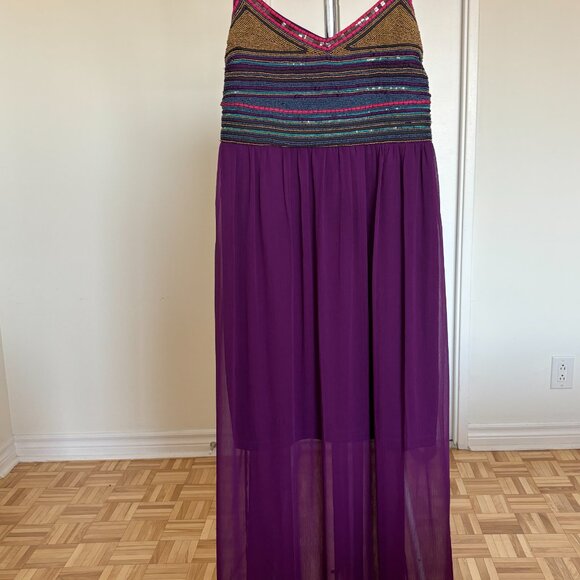 Beautiful Purple Chiffon dress with beaded bust - Picture 6 of 11